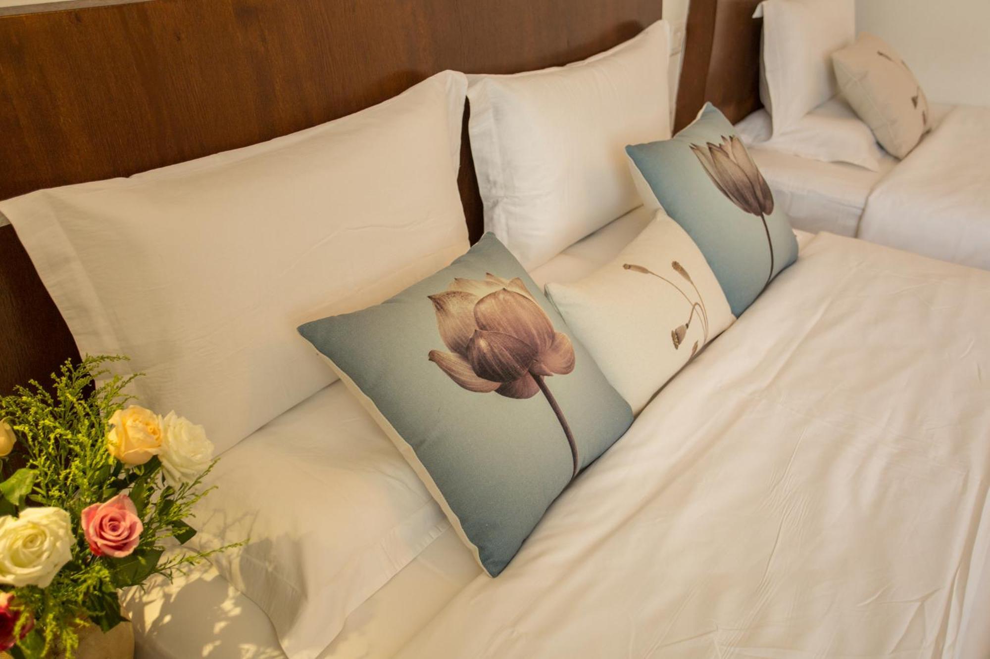 Hotel Dali Yanyuan Mountain Retreat 4*
