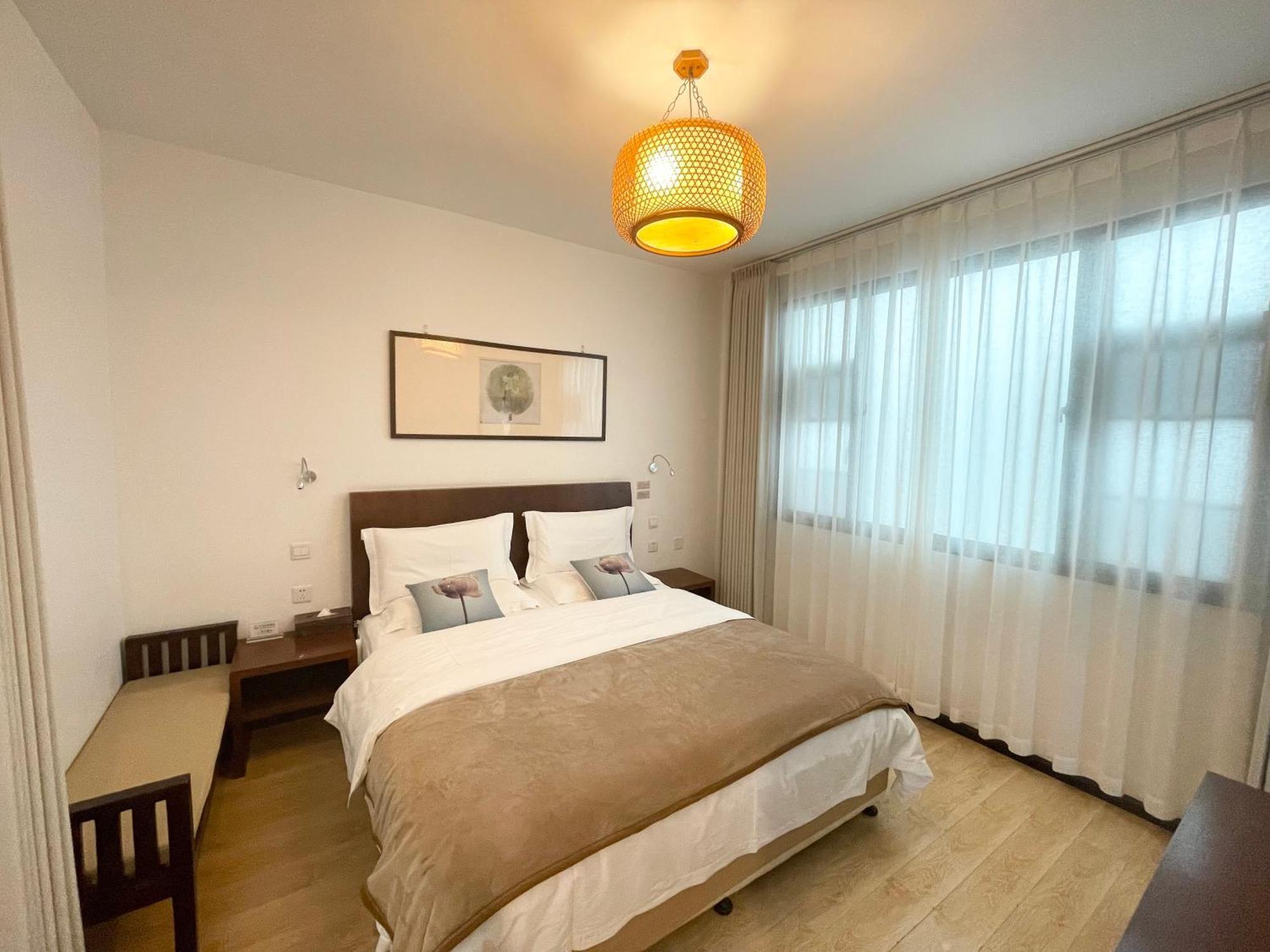 Dali Yanyuan Mountain Retreat Hotel 4*