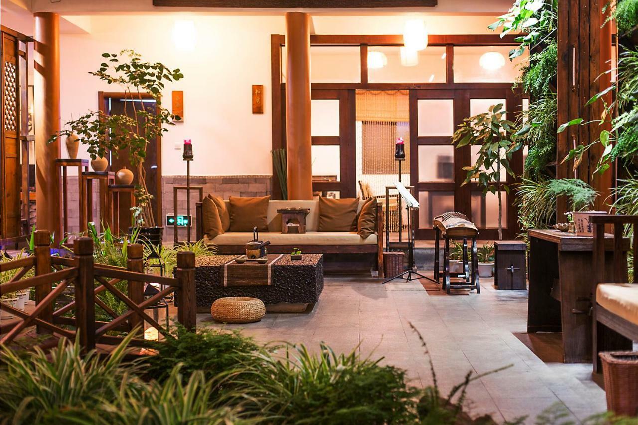 Dali Yanyuan Mountain Retreat ホテル 大理市
